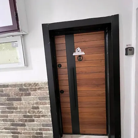 Apartman Dennys Near Pazari I Ri-optika Roma Tirana